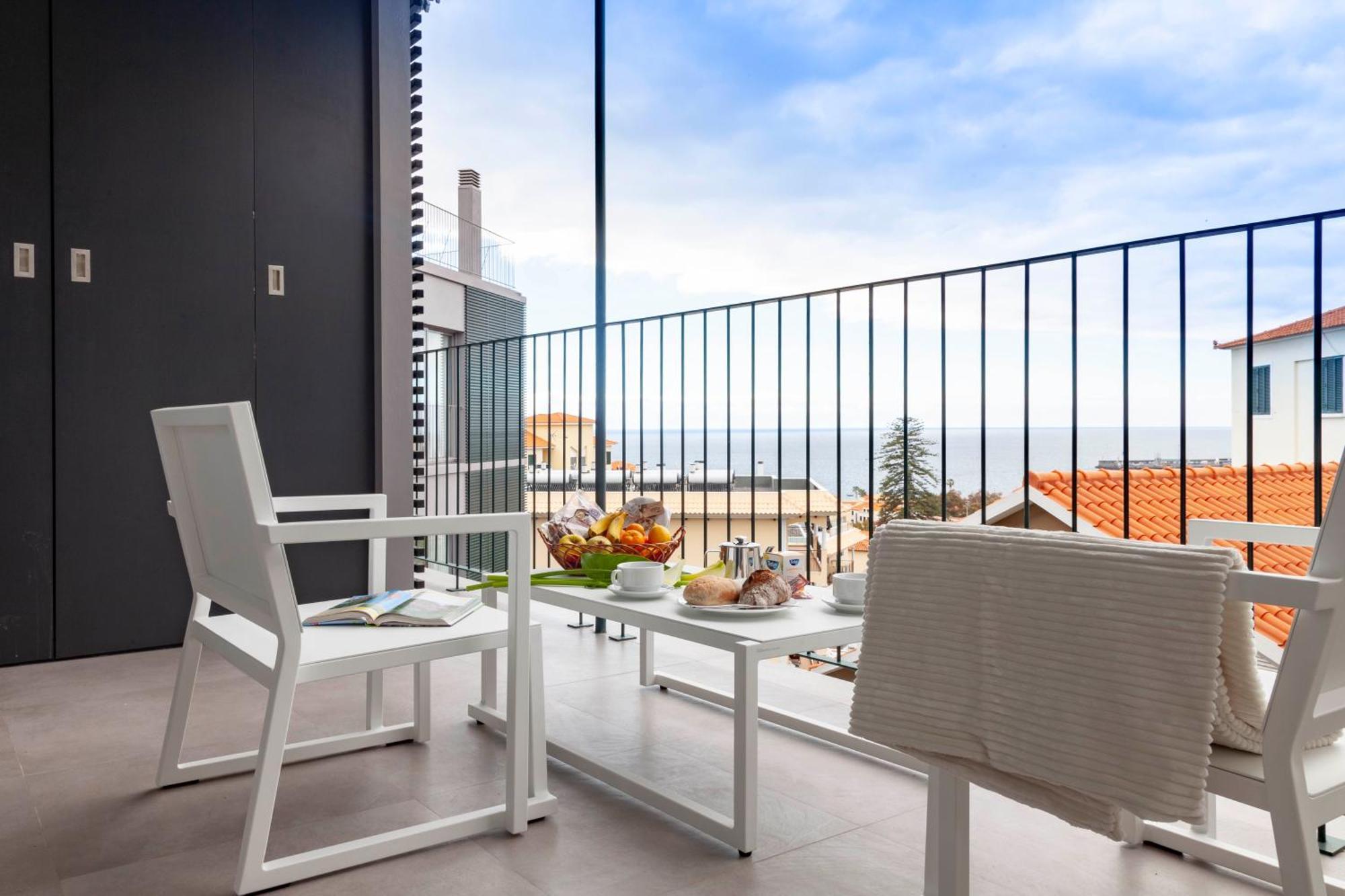Solar Do Ribeiro Apartment ฟุงชาล ภายนอก รูปภาพ
