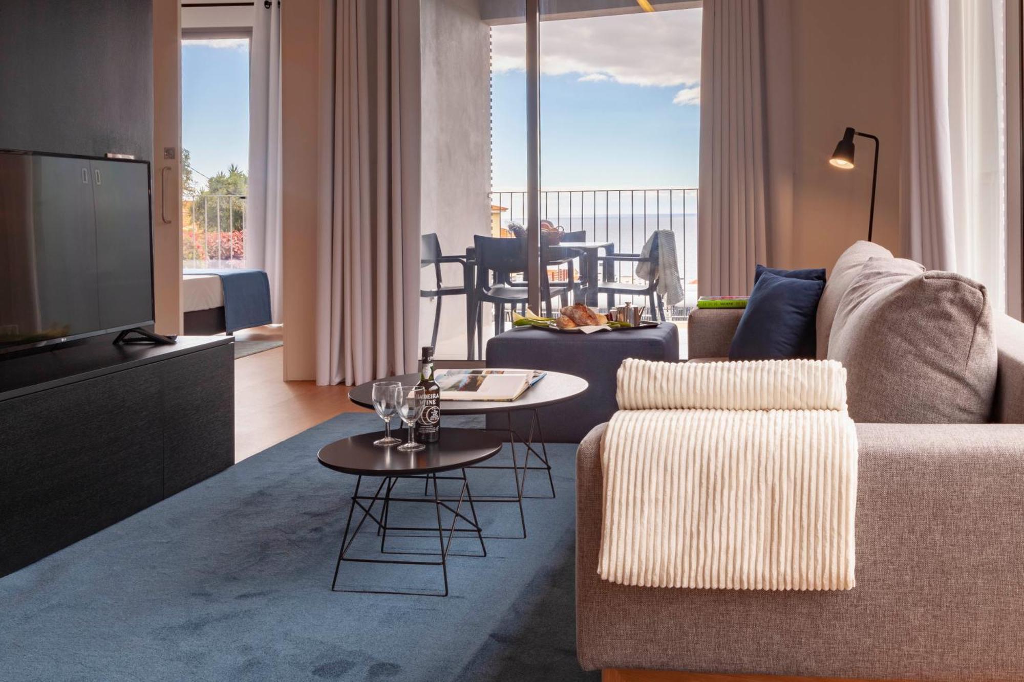 Solar Do Ribeiro Apartment ฟุงชาล ภายนอก รูปภาพ